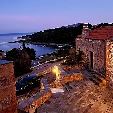 Guest house Lithochtisto Monemvasia