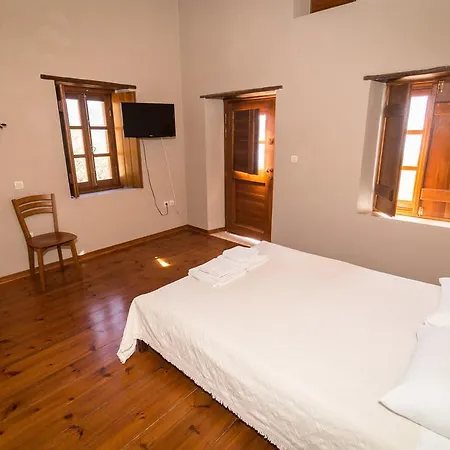 Lithochtisto Monemvasia