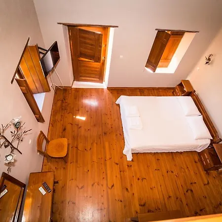 利特提斯托旅馆