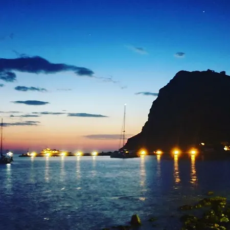 招待所 利特提斯托旅馆 3*